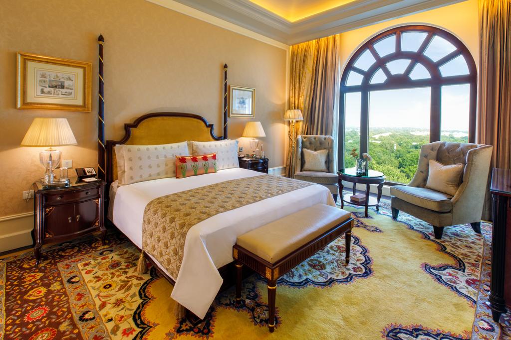 Double Deluxe Room Char Dham